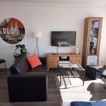 Penthouse Ferienwohnung Auszeit, Gerne Mit Hund, Wlan Inkl. Laboe Exterior photo
